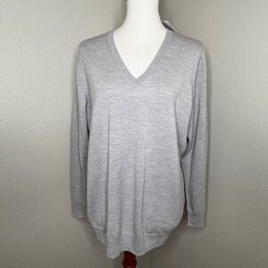 NEW! LORD & TAYLOR Womens Ultra Fine Merino Wool V Neck Sweater 0X Lt Gray‎